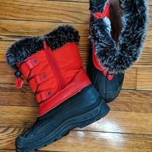 Kids 3M Thinsulate Red Snow Boot Size 3